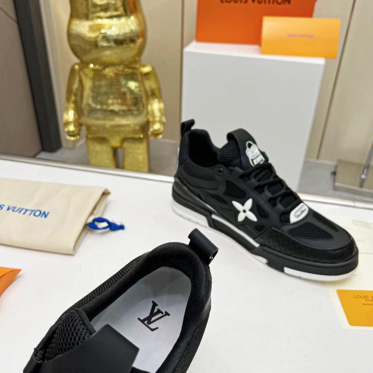 Louis Vuitton LV Trainer Sneaker      1AARQX - DopestKickz