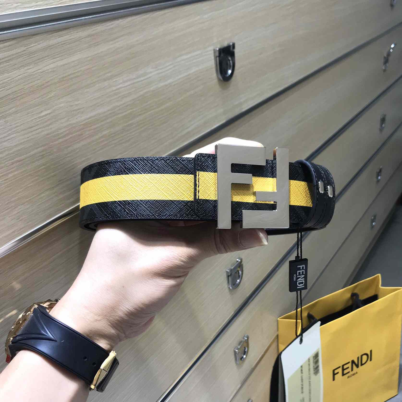 Fendi Black Reversible Leather Belt - DopestKickz