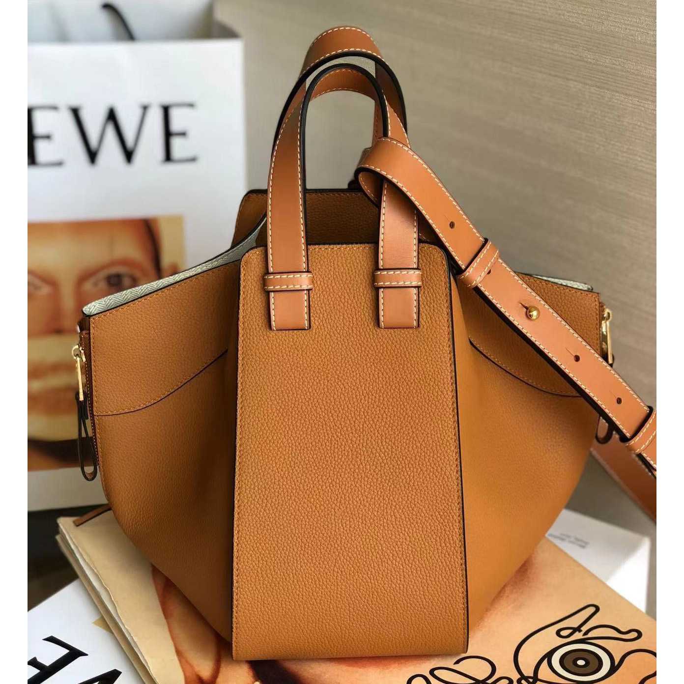 Loewe Compact Hammock In Satin Calfskin(29-26-15cm) - DopestKickz