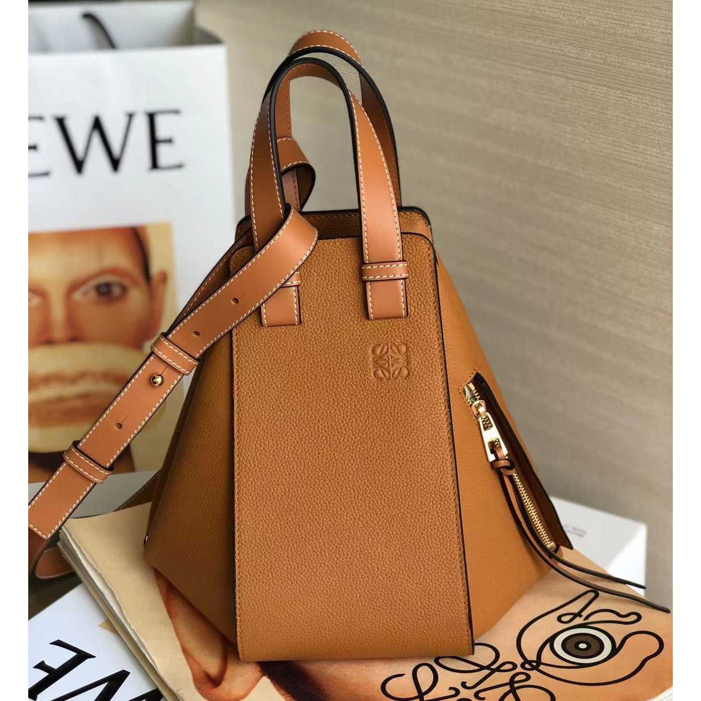 Loewe Compact Hammock In Satin Calfskin(29-26-15cm) - DopestKickz