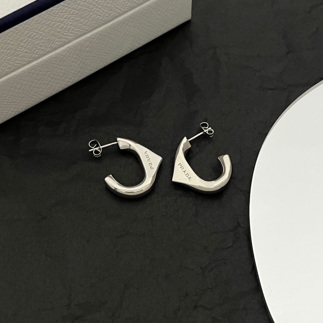 Prada Small Earrings - DopestKickz