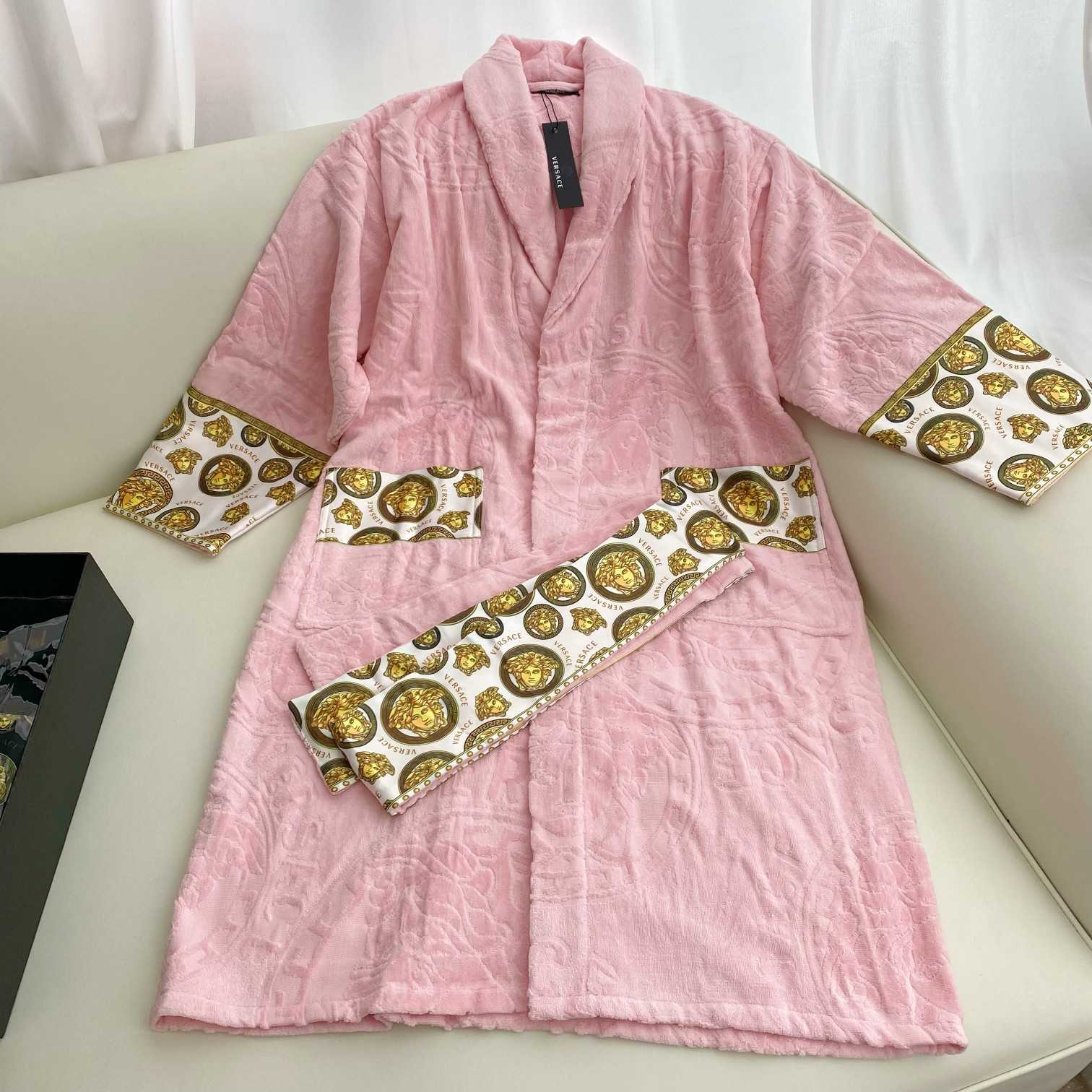 Versace Medusa Amplified Bathrobe(Uniform size) - DopestKickz