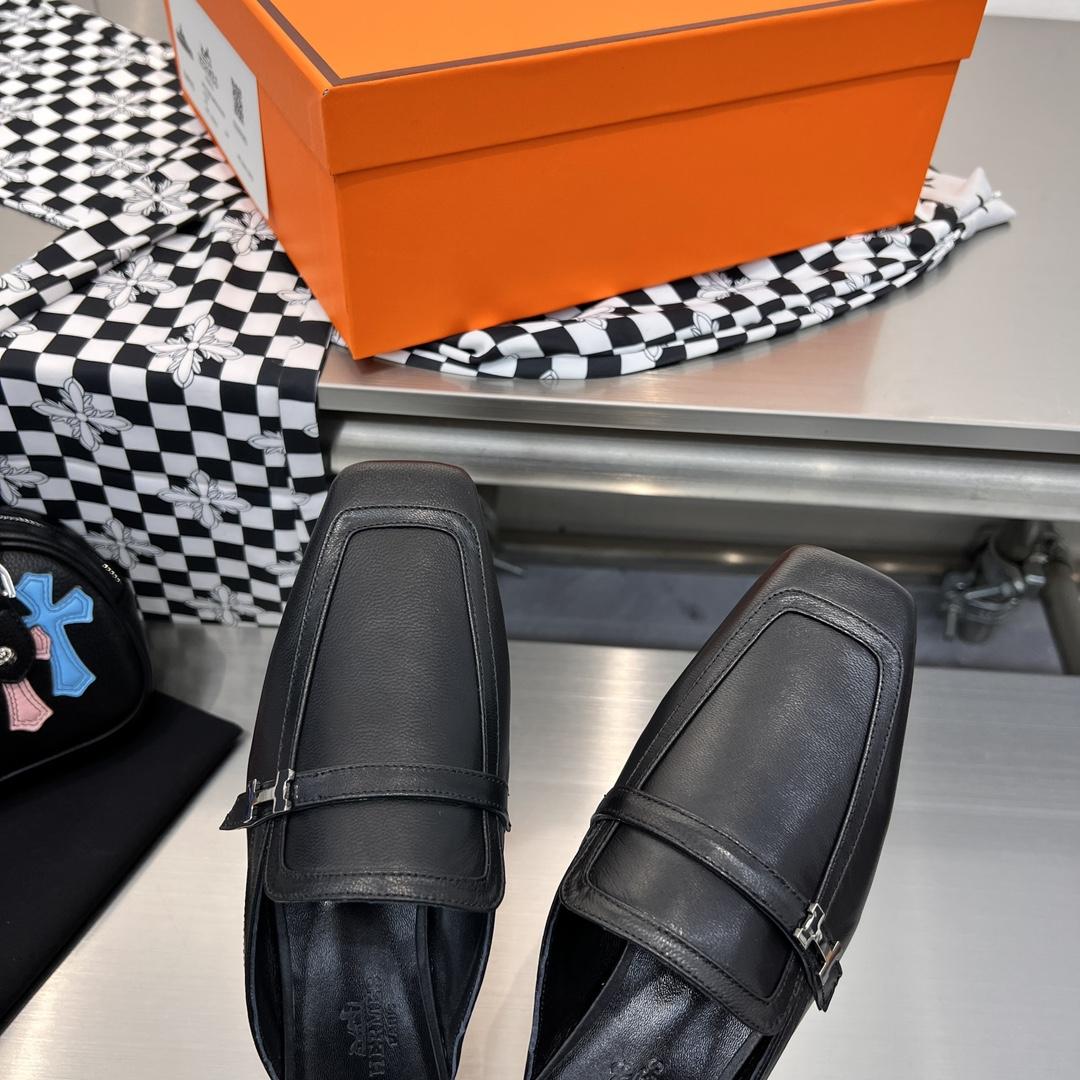 Hermes Groupie Mule - DopestKickz