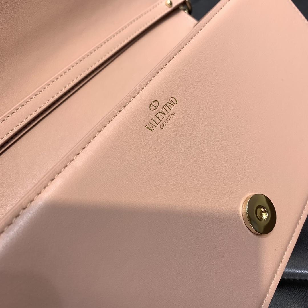 Valenti Locò Calfskin Shoulder Bag - DopestKickz