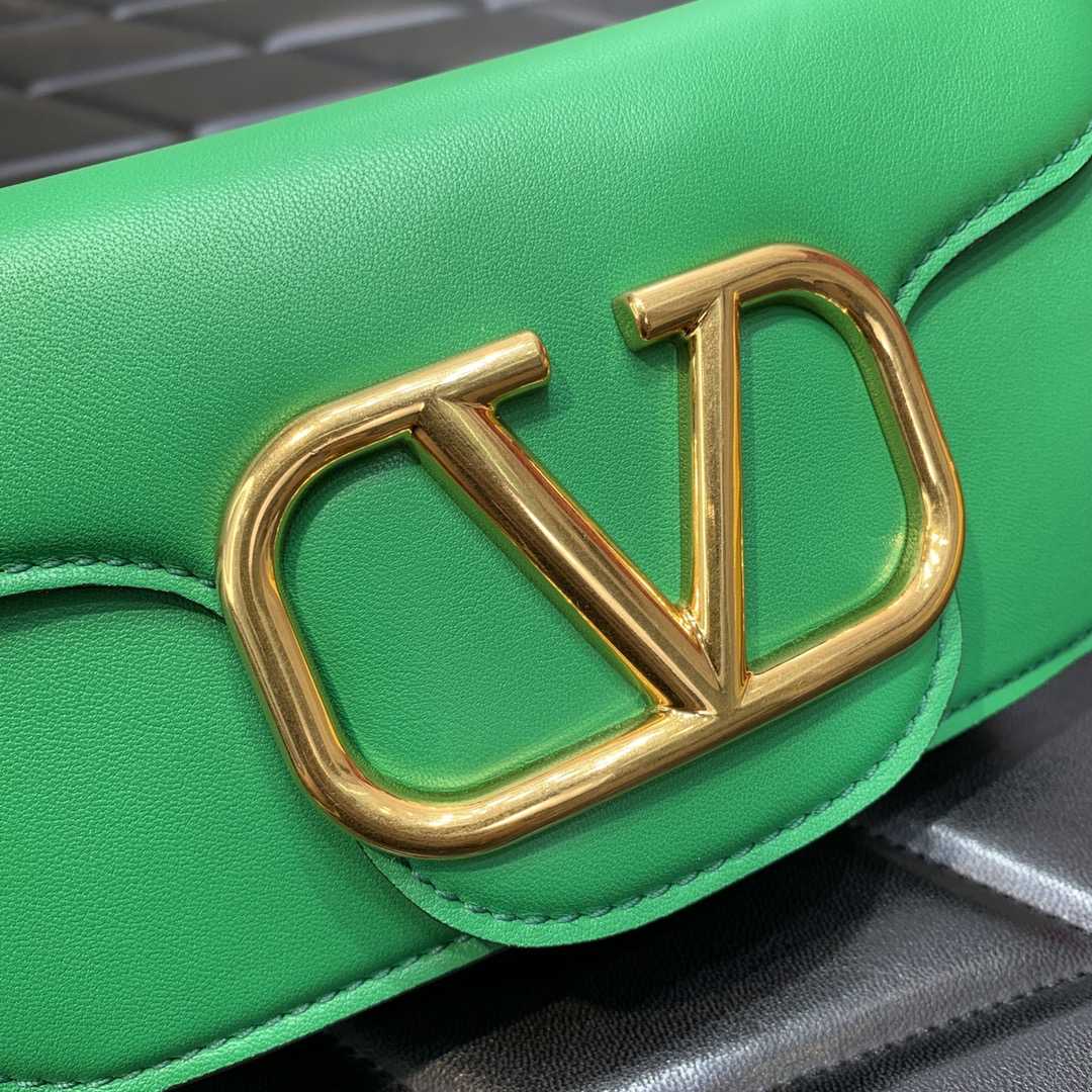 Valenti  Locò Small Shoulder Bag In Calfskin - DopestKickz