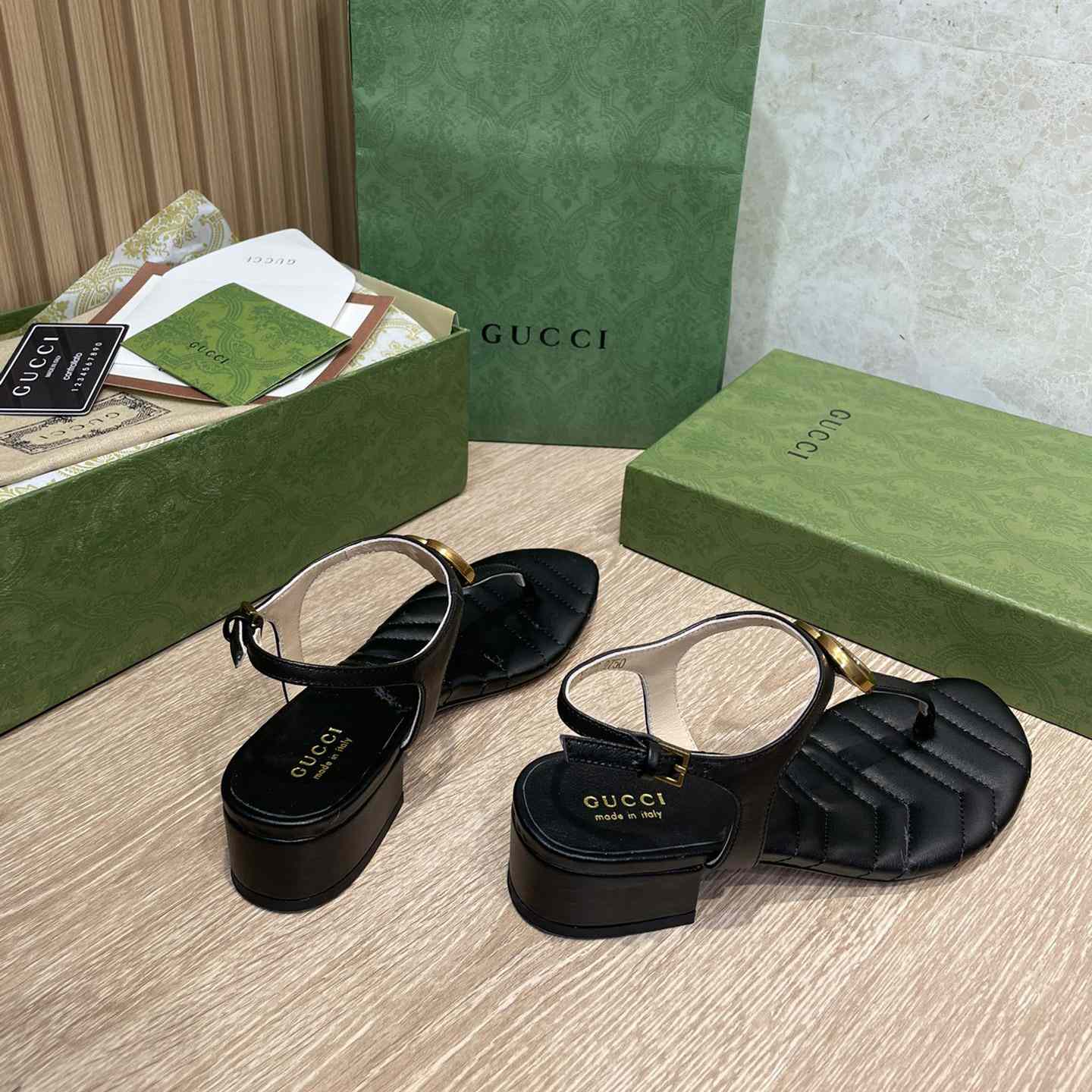 Gucci Women's Double G Sandal - DopestKickz