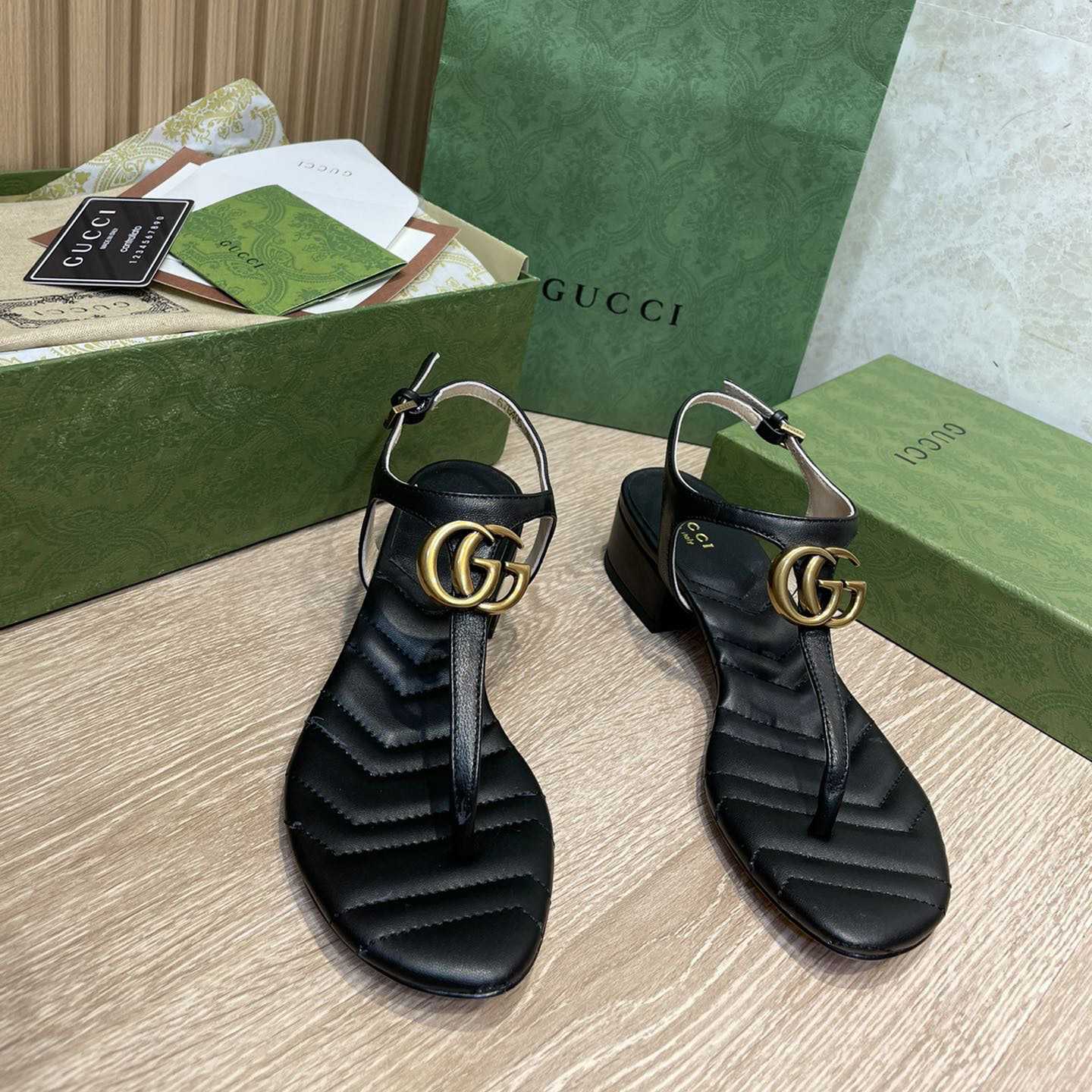 Gucci Women's Double G Sandal - DopestKickz