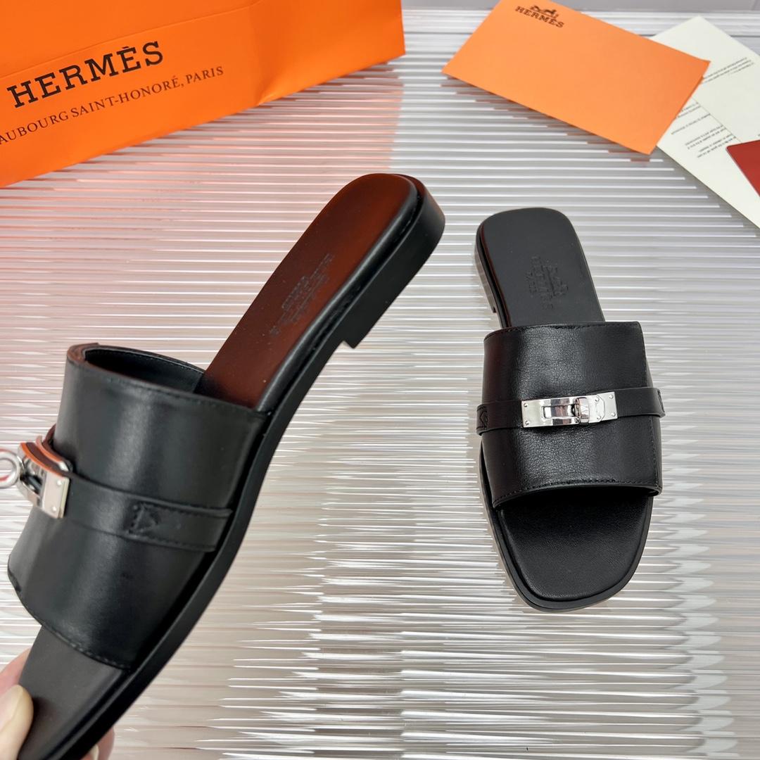 Hermes Giulia Sandal - DopestKickz
