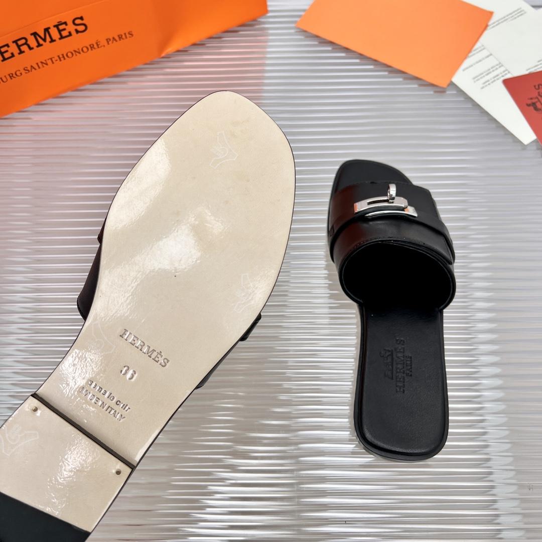 Hermes Giulia Sandal - DopestKickz