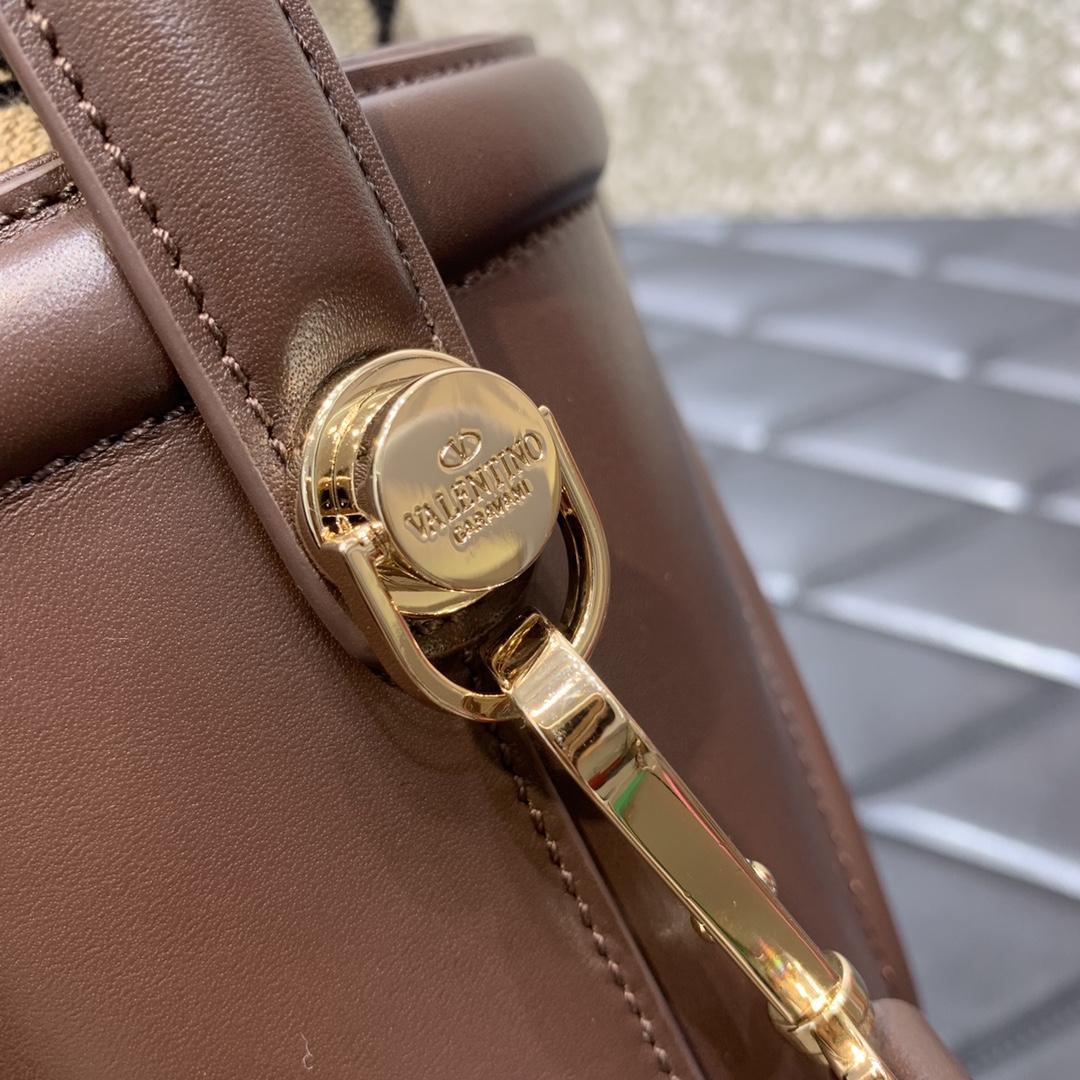 Valenti Le Cinquième Toile Iconographe Bucket Bag - DopestKickz