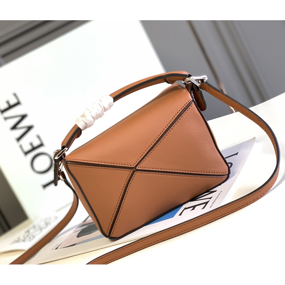 Loewe Mini Puzzle Bag In Classic Calfskin - DopestKickz