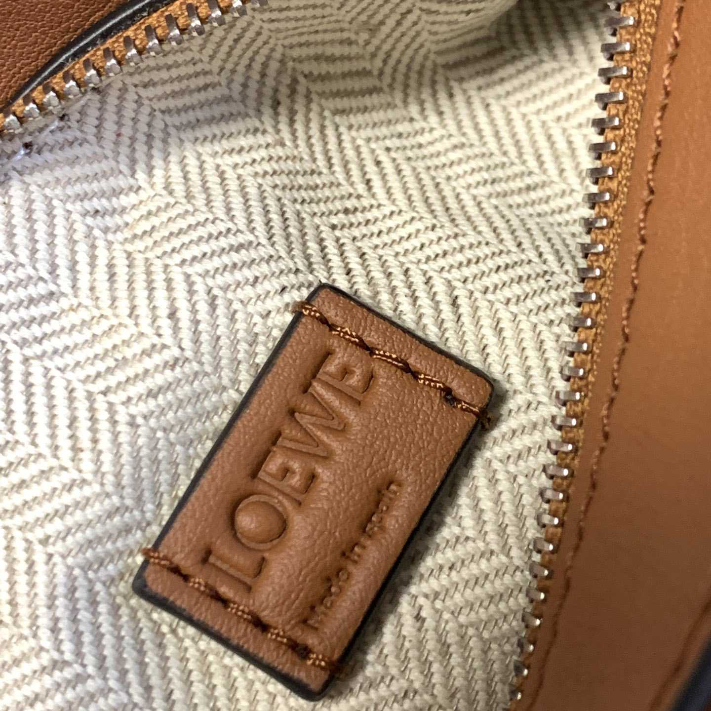 Loewe Mini Puzzle Bag In Classic Calfskin - DopestKickz