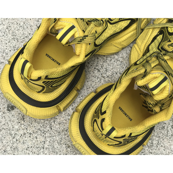 Balenciaga 3XL Trainers In Yellow - DopestKickz