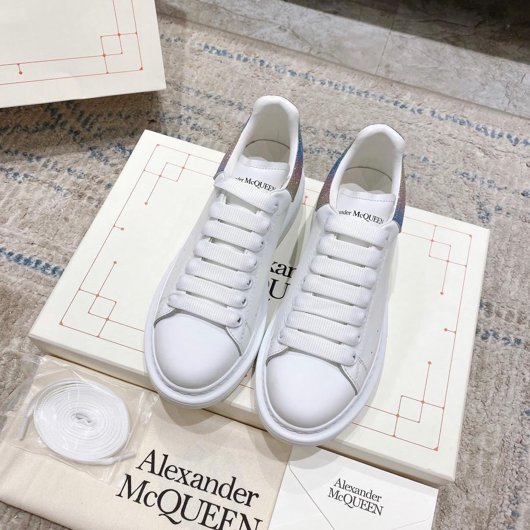 Alexander Mqueen Oversized Sneaker In White - DopestKickz