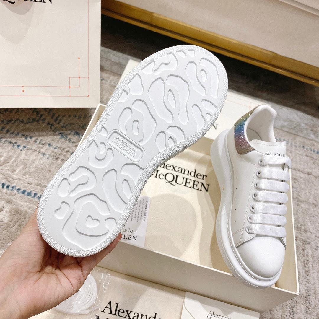 Alexander Mqueen Oversized Sneaker In White - DopestKickz
