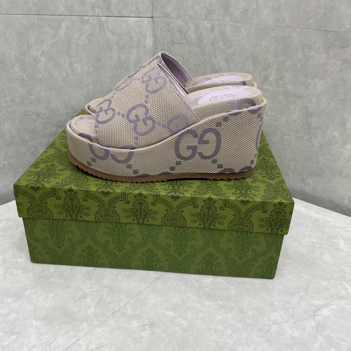 Gucci Women's Jumbo GG Platform Slide Sandal - DopestKickz