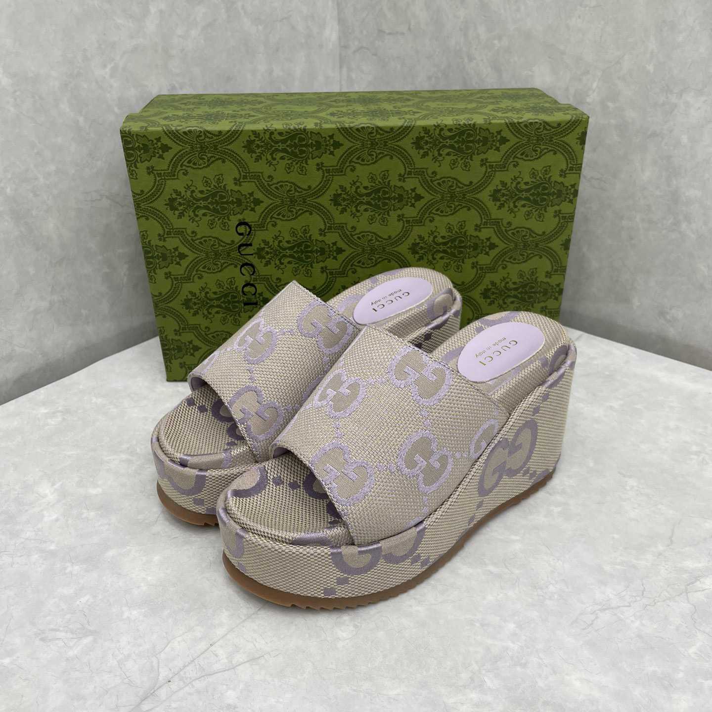 Gucci Women's Jumbo GG Platform Slide Sandal - DopestKickz