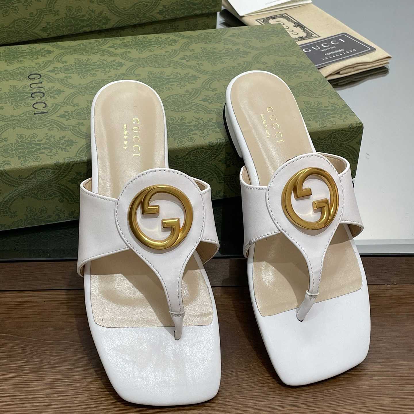 Gucci Women's Gucci Blondie Thong Sandal - DopestKickz