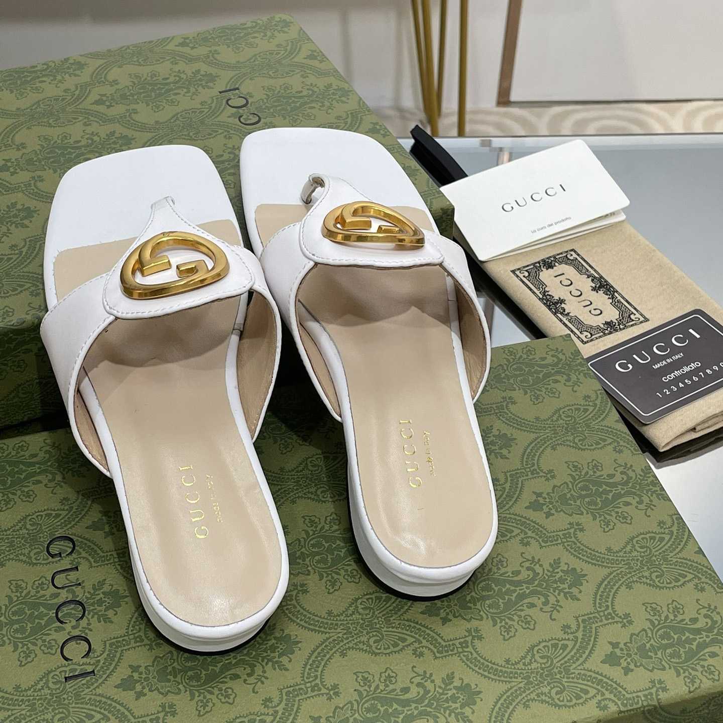 Gucci Women's Gucci Blondie Thong Sandal - DopestKickz