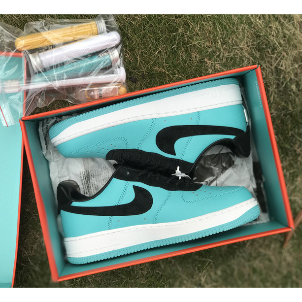 Nike x Tiffany & Co. Air Force 1 1837  Sneaker          DZ1382-002 - DopestKickz