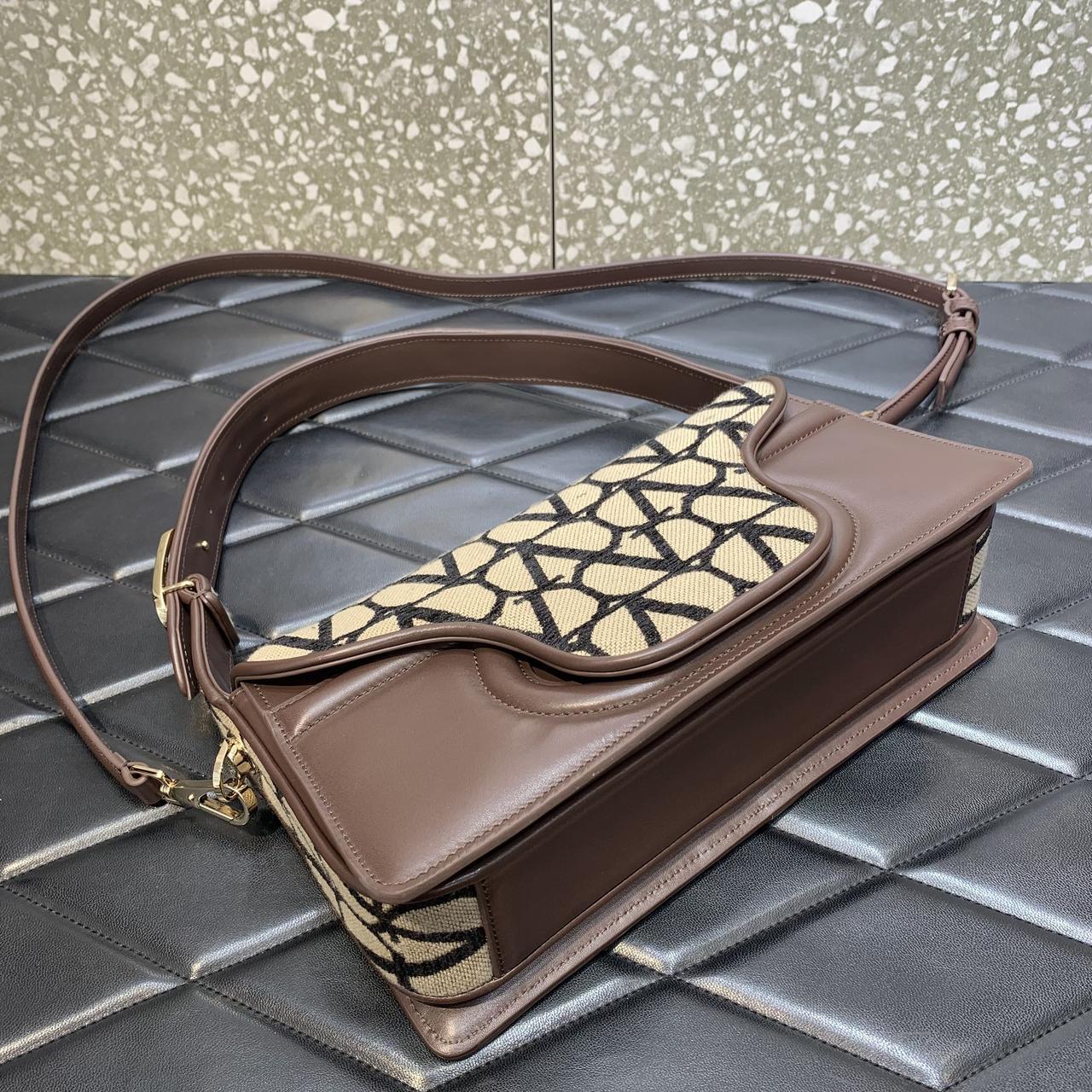 Valenti Le Grand Deuxième Toile Iconographe Shoulder Bag - DopestKickz