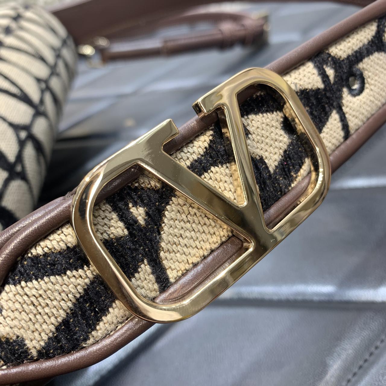 Valenti Le Grand Deuxième Toile Iconographe Shoulder Bag - DopestKickz