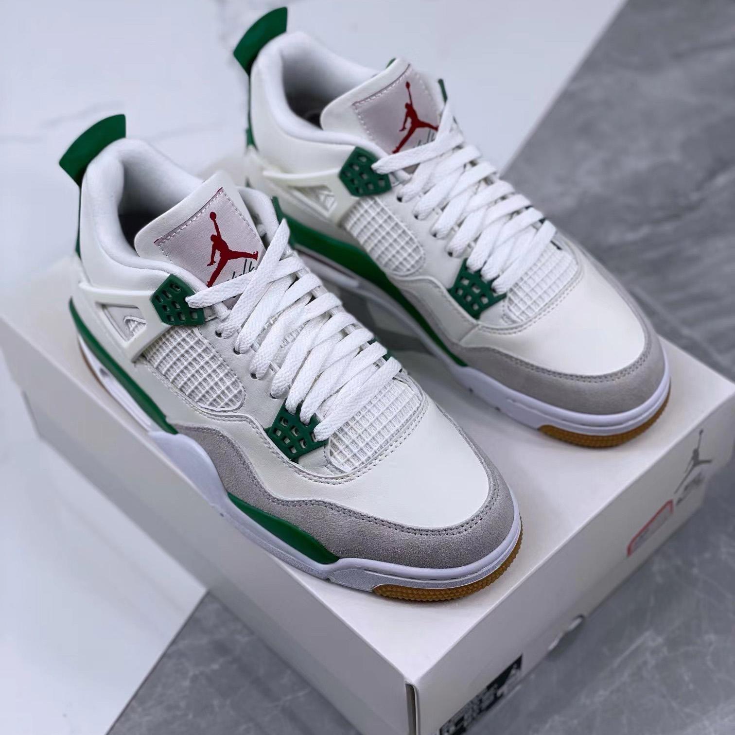 Nike SB x Air Jordan 4 “Pine Green”Sneaker      DR5415-103 - DopestKickz