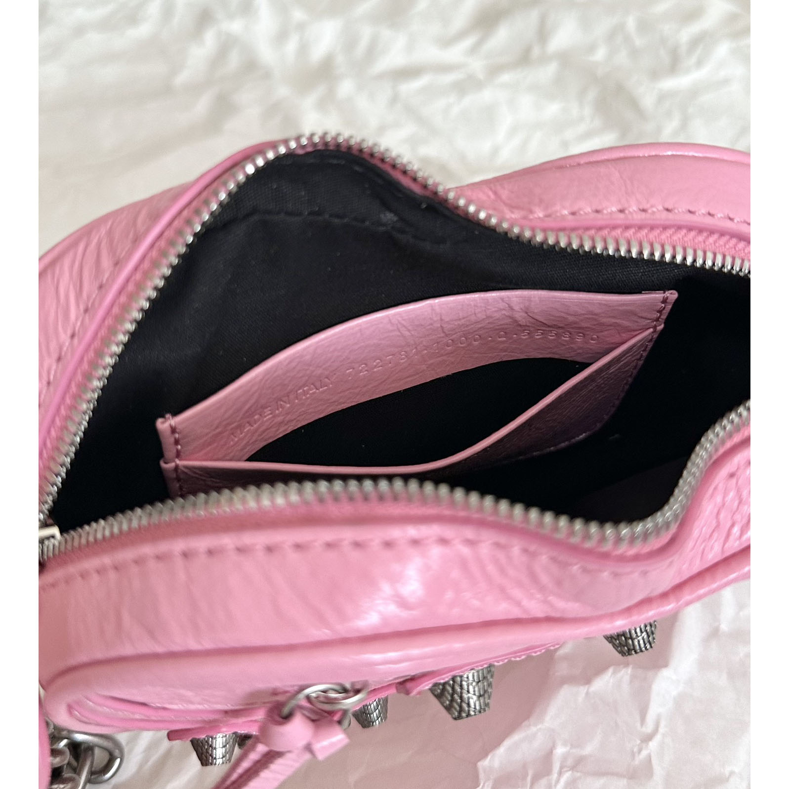 Balenciaga Le Cagole Heart Mini Bag In Pink  (16-12.7-4.5cm) - DopestKickz