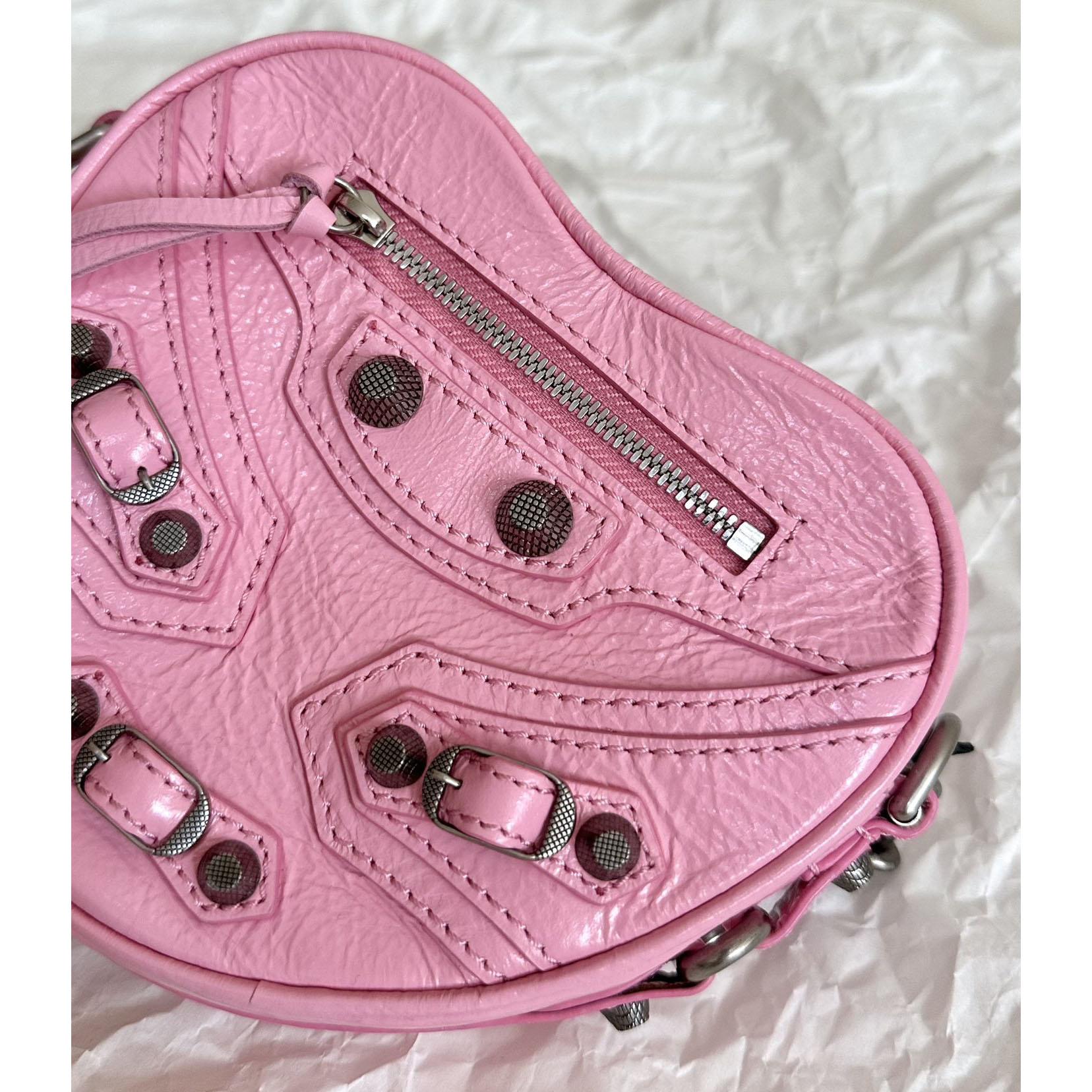 Balenciaga Le Cagole Heart Mini Bag In Pink  (16-12.7-4.5cm) - DopestKickz