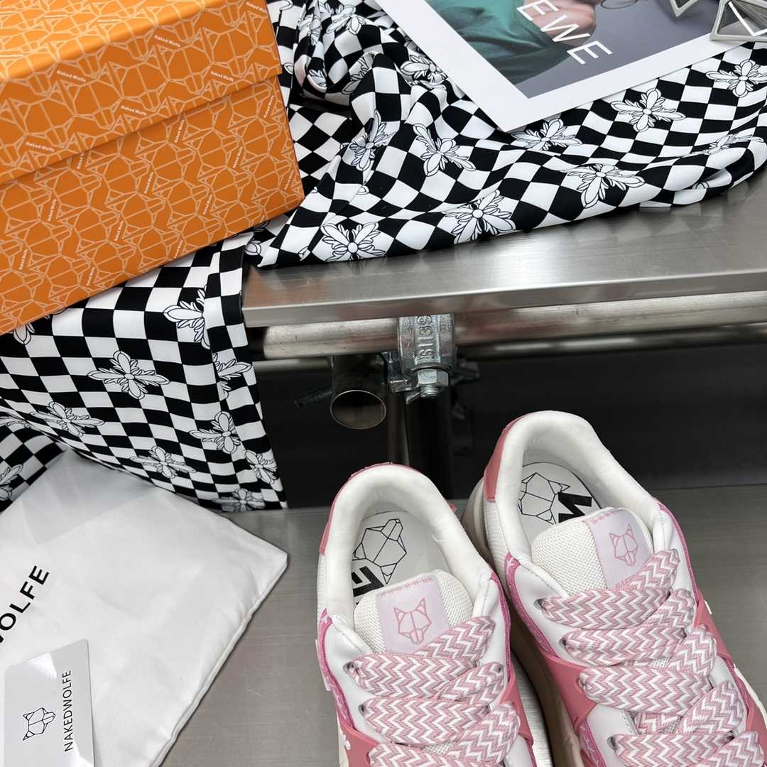 Naked Wolfe Slider Baby Pink - DopestKickz