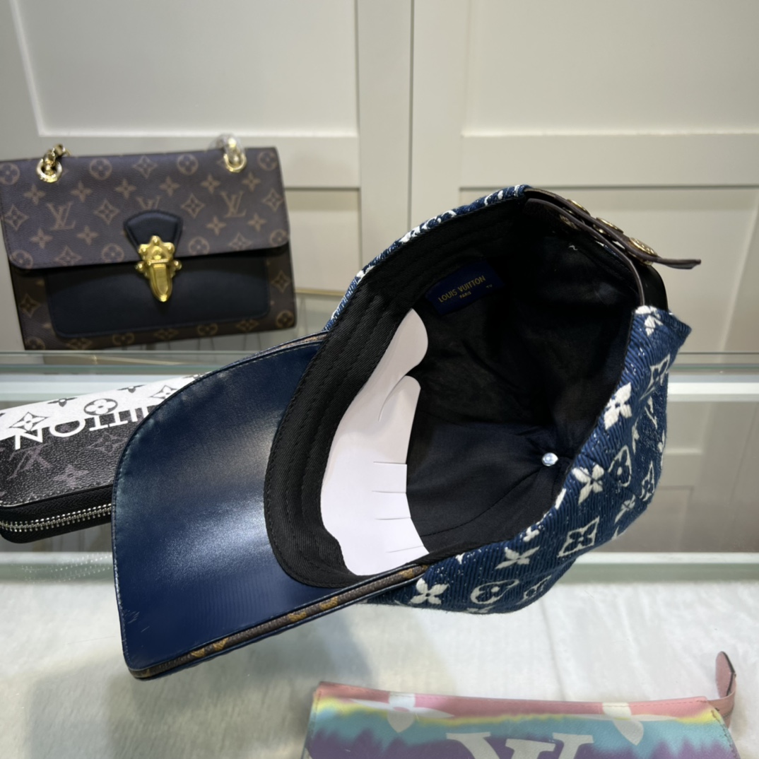 Louis Vuitton Monogram Baseball Cap - DopestKickz