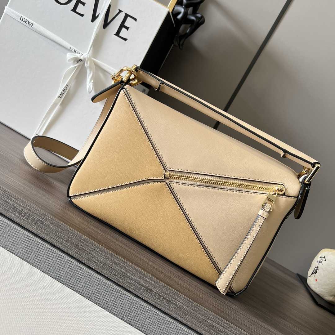 Loewe Small Puzzle Bag In Classic Calfskin - DopestKickz