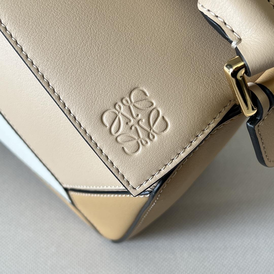 Loewe Small Puzzle Bag In Classic Calfskin - DopestKickz