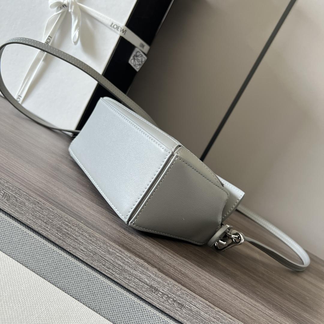 Loewe Mini Puzzle Bag In Classic Calfskin - DopestKickz