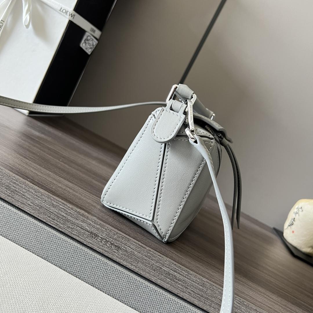 Loewe Mini Puzzle Bag In Classic Calfskin - DopestKickz