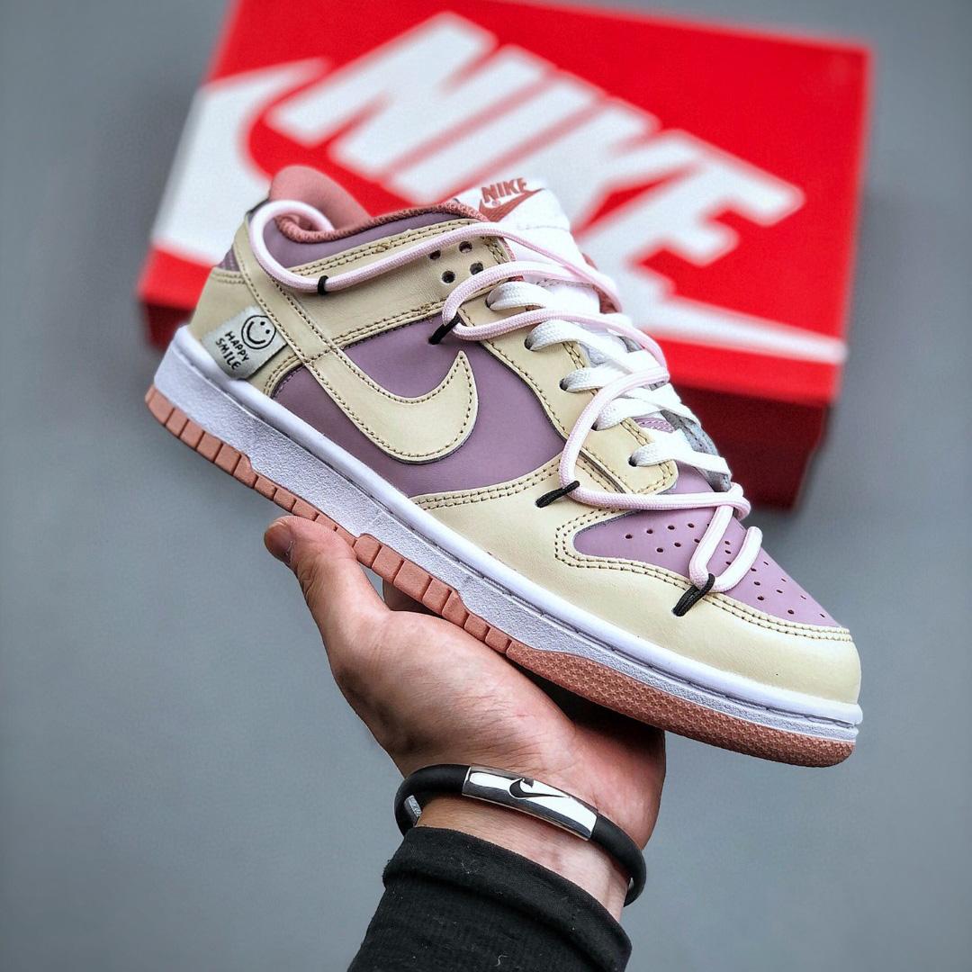 Nike Nike SB Dunk Low Sneaker    DD1503-112 - DopestKickz