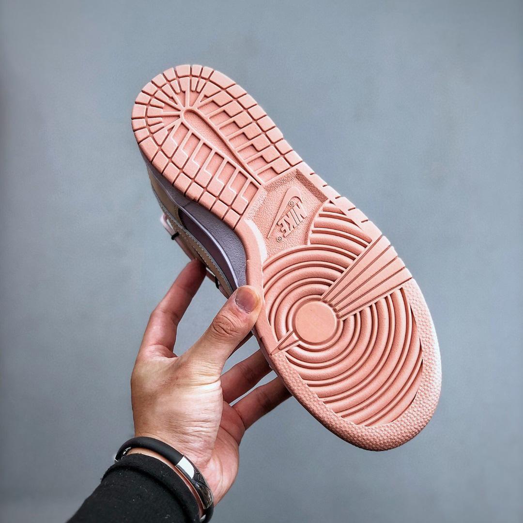 Nike Nike SB Dunk Low Sneaker    DD1503-112 - DopestKickz