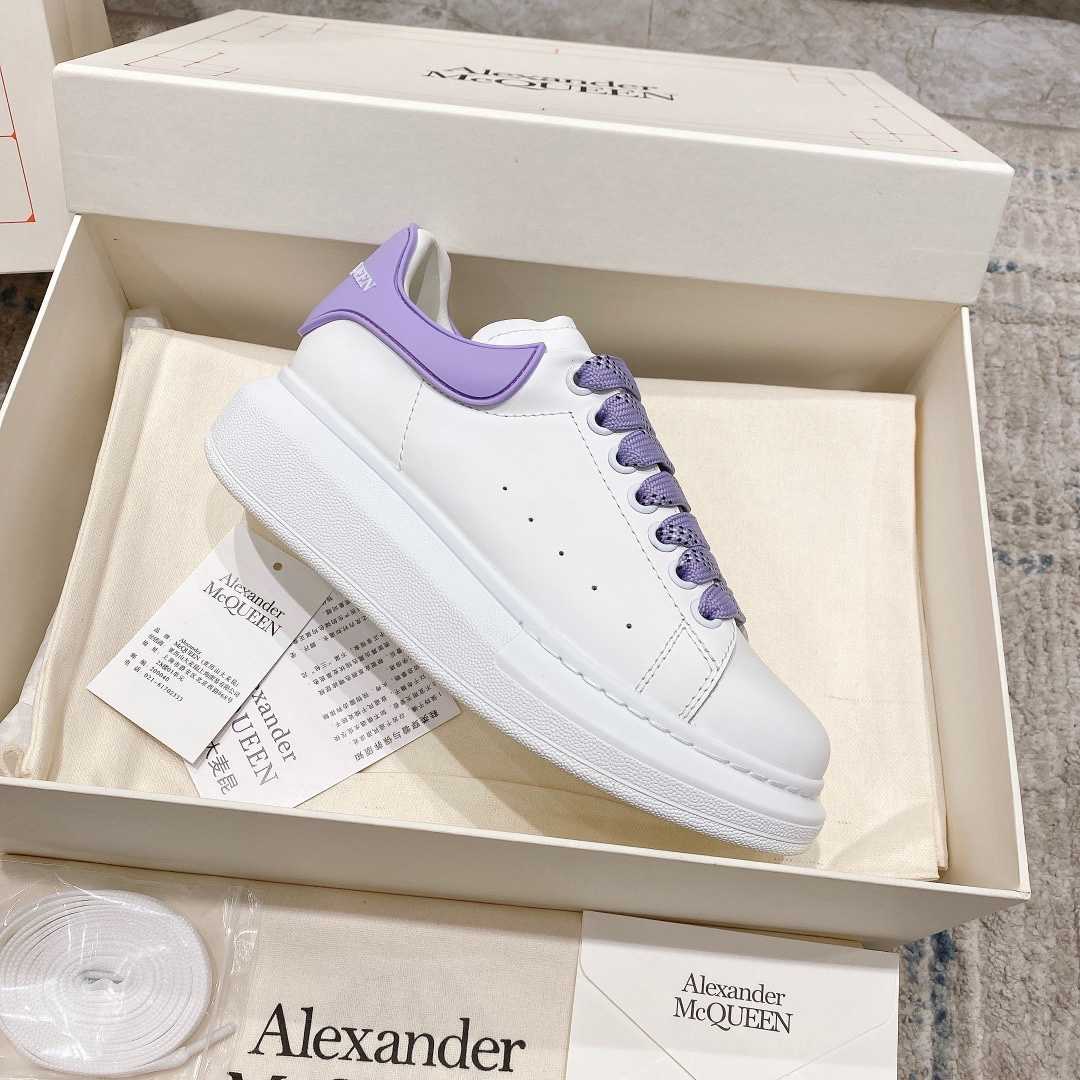 Alexander Mqueen Oversized Sneaker In White - DopestKickz