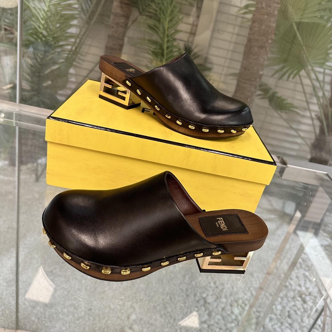 Fendi Baguette Show Black Leather Medium-heel Clogs - DopestKickz