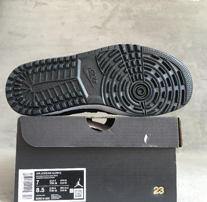 Air Jordan 1 Retro Low Golf Sneakers      DD9315-003 - DopestKickz