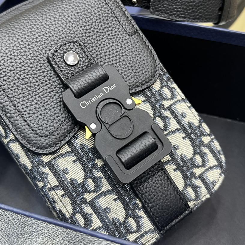Dior Saddle Vertical Pouch With Strap  - DopestKickz