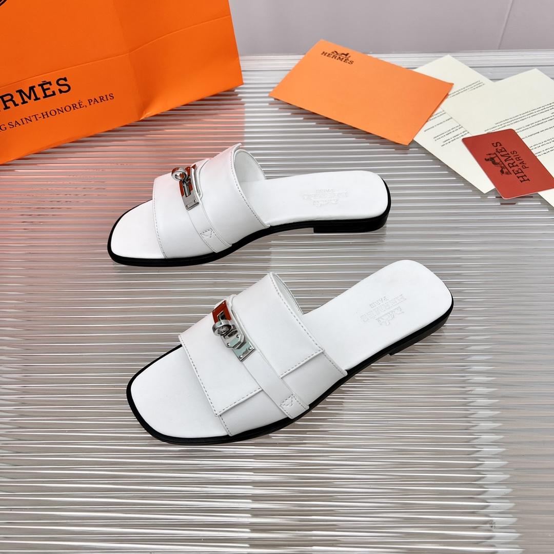 Hermes Giulia Sandal - DopestKickz
