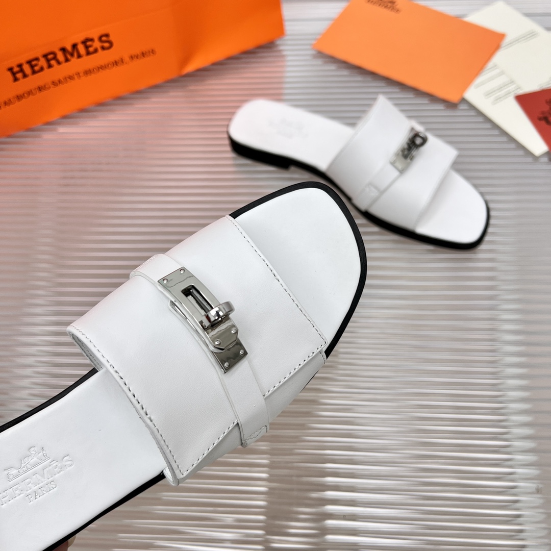 Hermes Giulia Sandal - DopestKickz