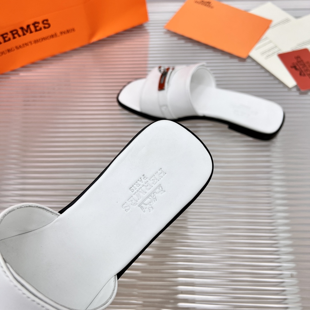 Hermes Giulia Sandal - DopestKickz