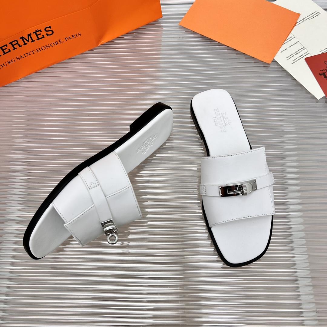 Hermes Giulia Sandal - DopestKickz