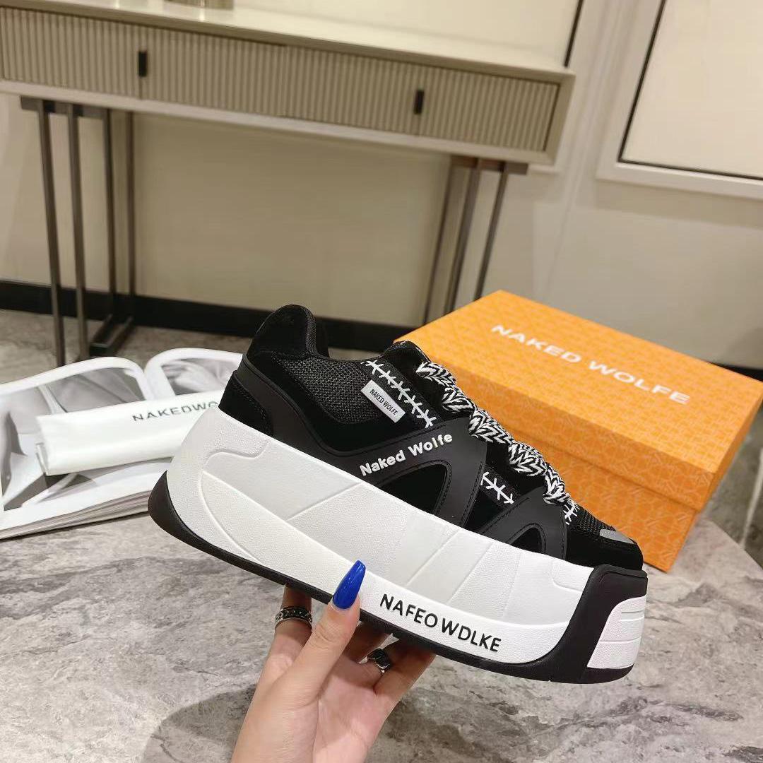 Naked Wolfe Slider Black - DopestKickz