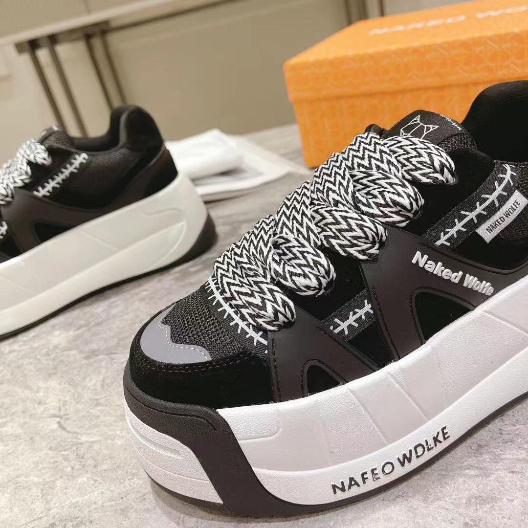 Naked Wolfe Slider Black - DopestKickz