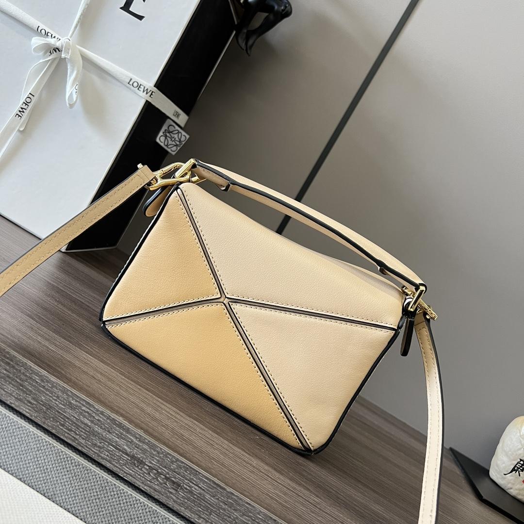 Loewe Mini Puzzle Bag In Classic Calfskin - DopestKickz