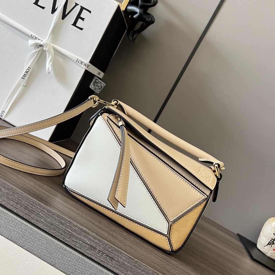 Loewe Mini Puzzle Bag In Classic Calfskin - DopestKickz