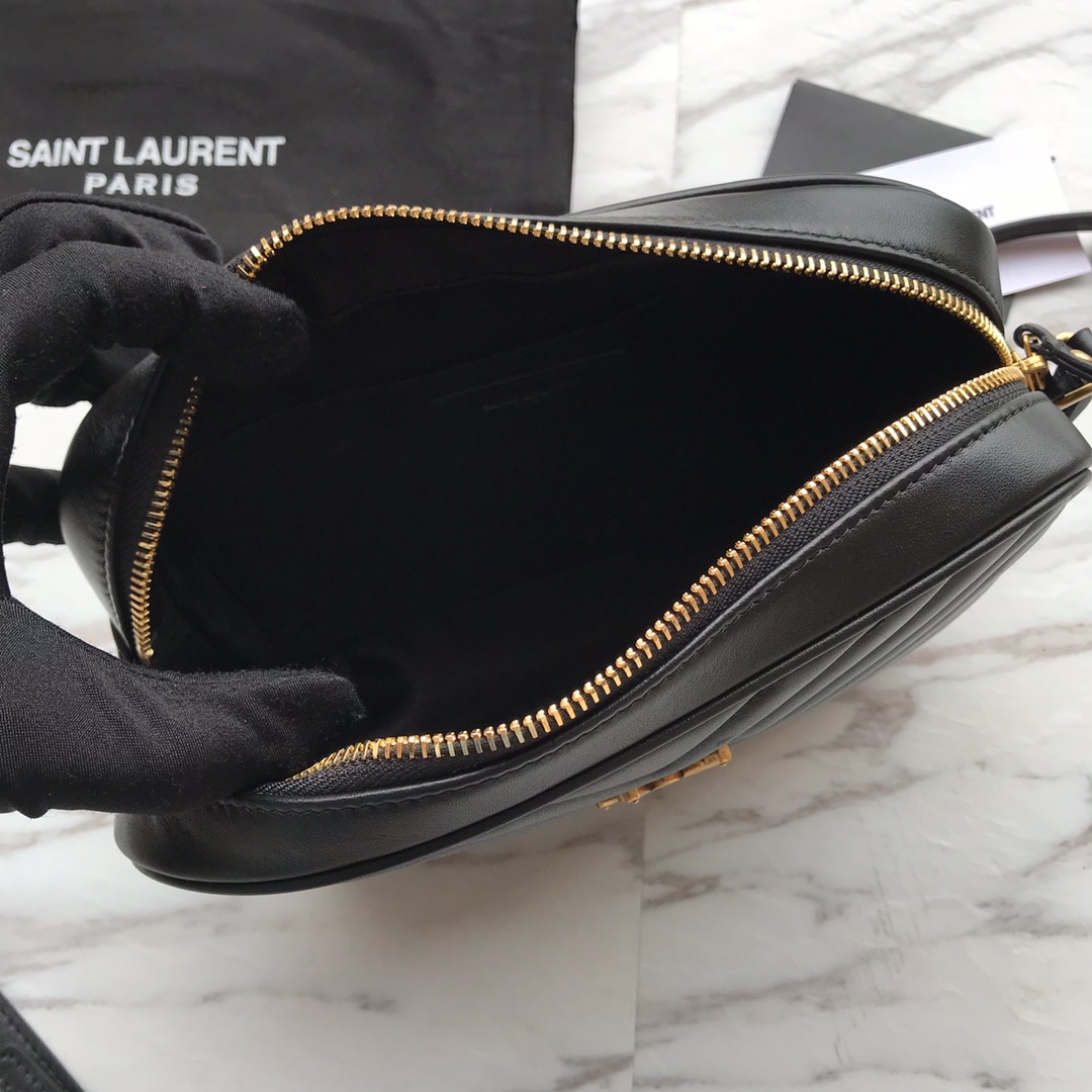 Saint Laurent Lou Matelassé Leather Camera Bag(23x16x6cm) - DopestKickz
